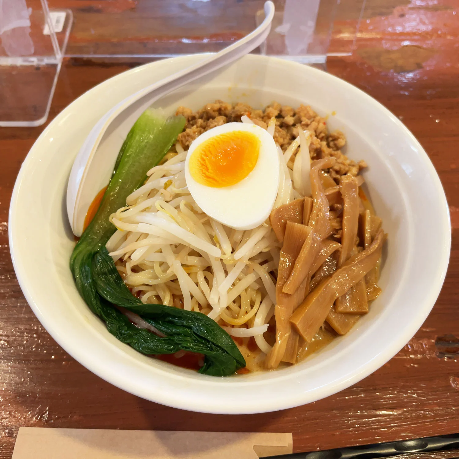 かおたんラーメンえんとつ屋 冷やし担々麺