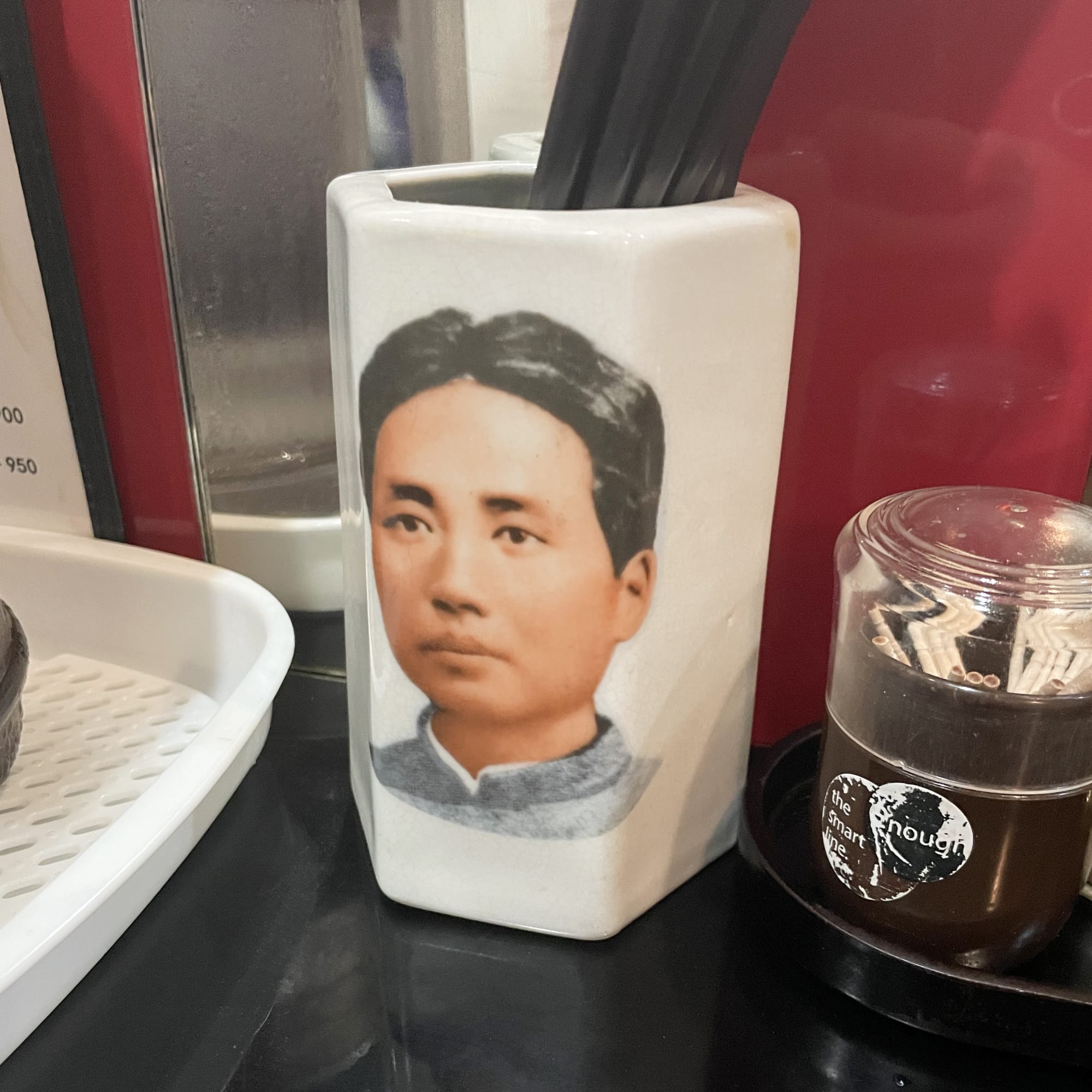 千駄木 毛家麺店 内観